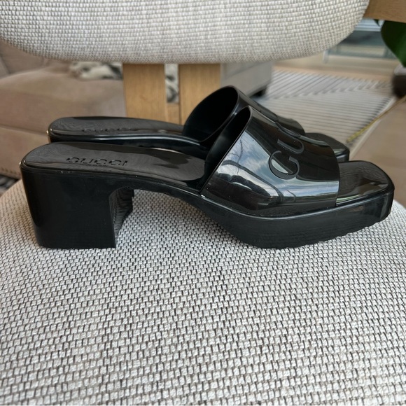 Gucci Platform Rubber Slide Sandals in Black - Picture 4 of 10